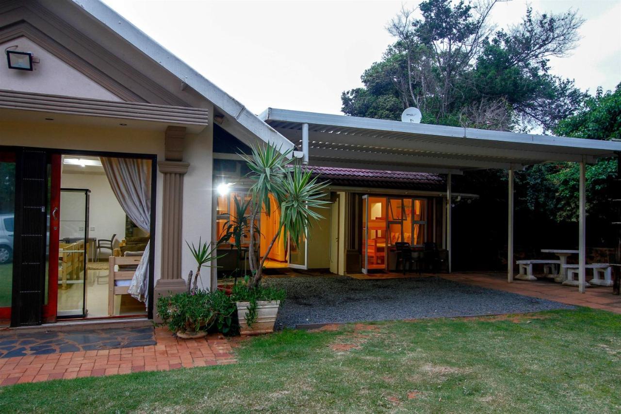 Umhlanga Self Catering Guesthouse Εξωτερικό φωτογραφία